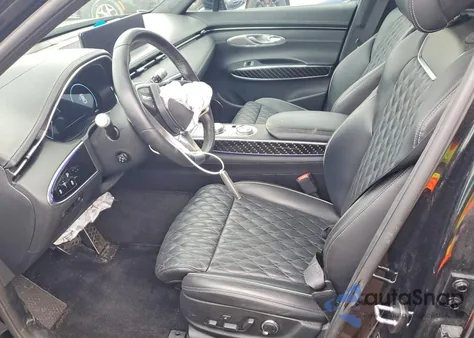 2023 Genesis Gv70 Base z USA, uszkodzony, nr VIN KMUMCDTC2PU096638